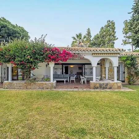 Vakantiehuis Andalusian By The Beach! *